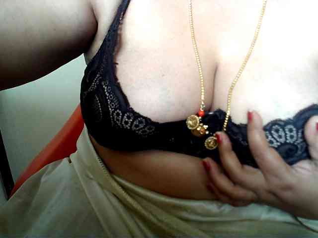 hotpavitra webcam