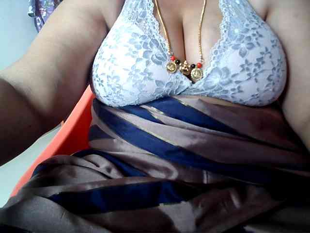 hotpavitra webcam