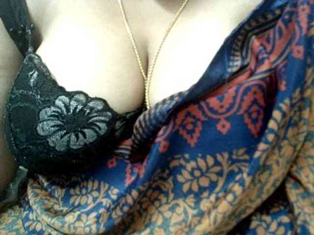 hotpavitra webcam