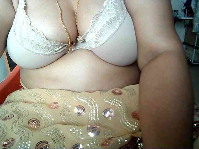 hotpavitra webcam