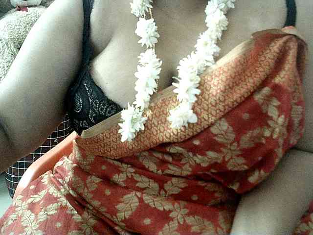 hotpavitra webcam