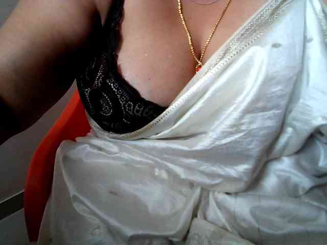 hotpavitra webcam