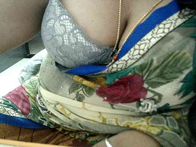 hotpavitra webcam