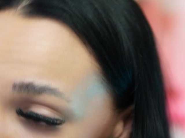 MaraJolie's BongaCams show and profile