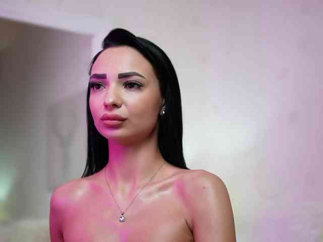 MaraJolie webcam