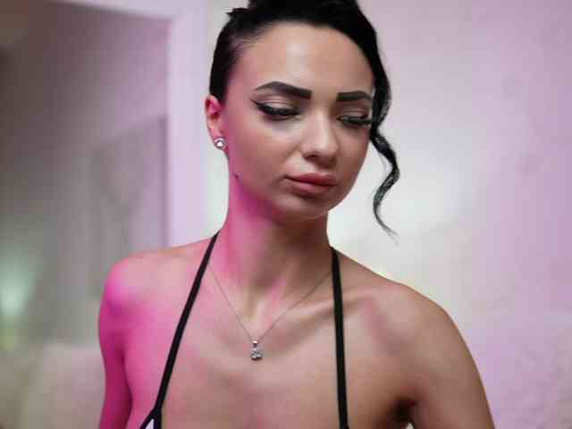 MaraJolie webcam