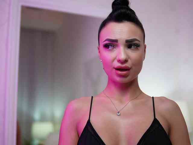 MaraJolie webcam