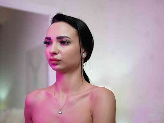 MaraJolie webcam