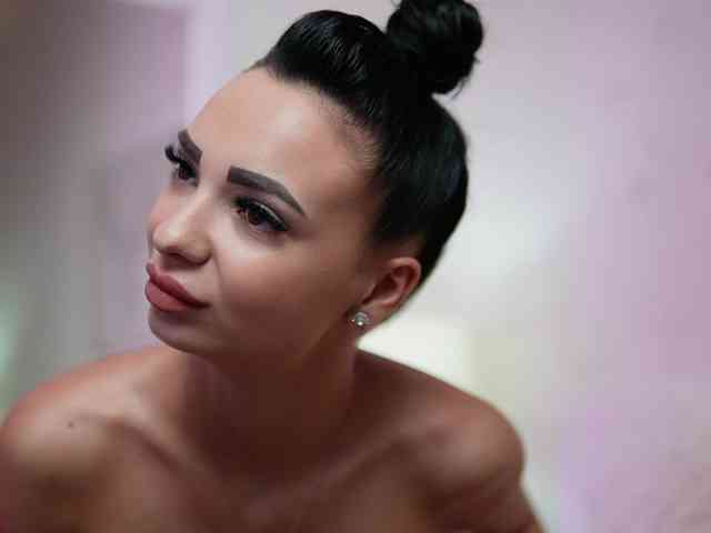 MaraJolie webcam
