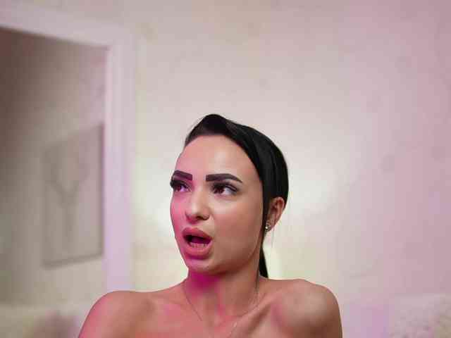 MaraJolie webcam