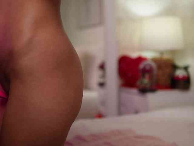 MaraJolie webcam
