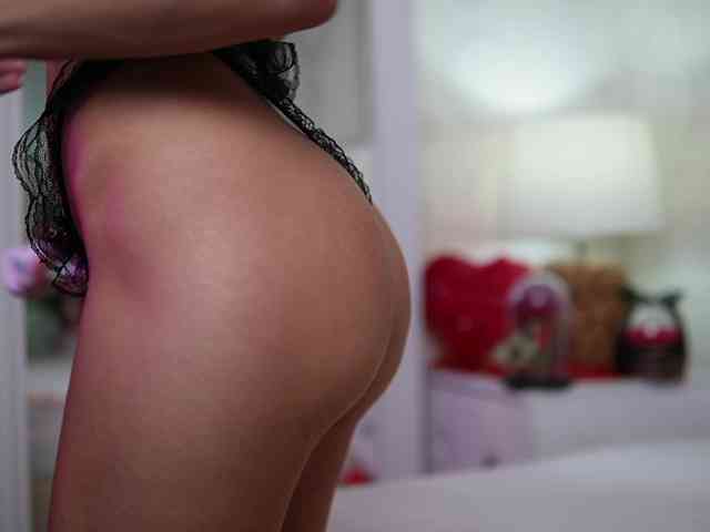 MaraJolie webcam