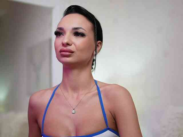 MaraJolie webcam