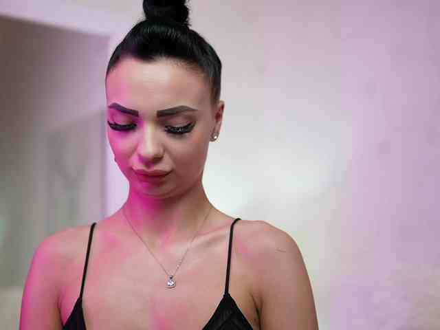 MaraJolie webcam
