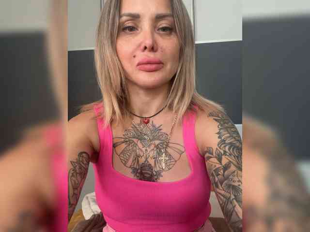 Moondemon Live Webcam on BongaCams