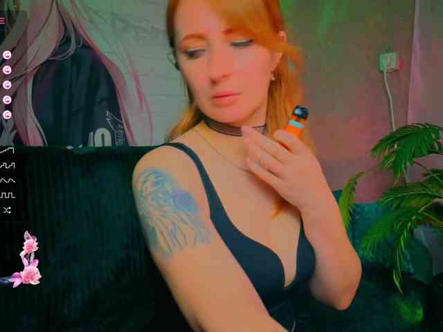 Angel_Eyes webcam