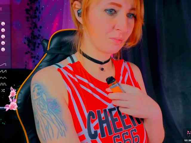 Angel_Eyes webcam