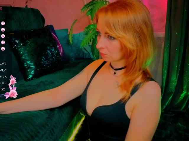 Angel_Eyes webcam