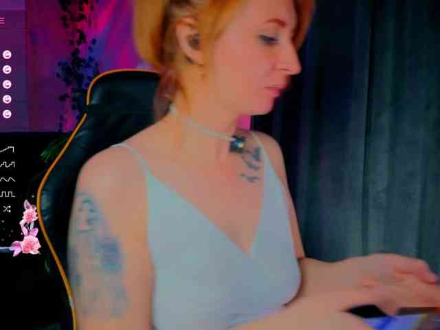 Angel_Eyes webcam
