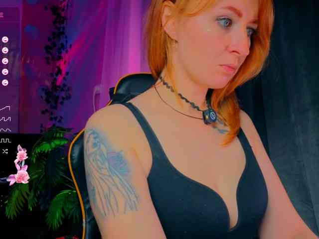 Angel_Eyes webcam