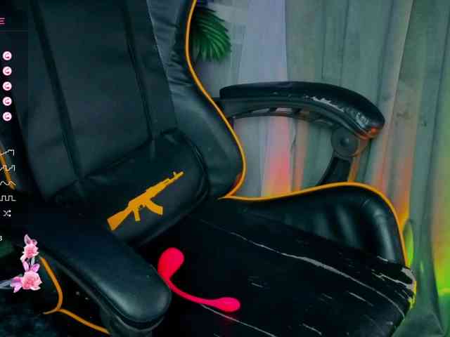 Angel_Eyes webcam