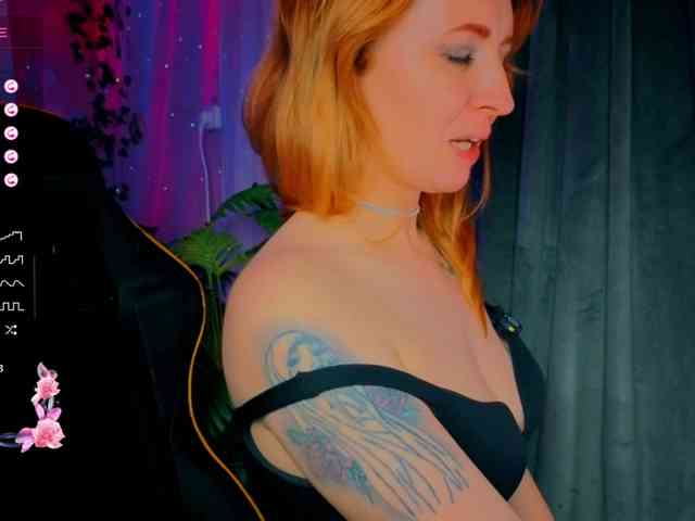 Angel_Eyes webcam