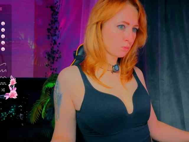 Angel_Eyes webcam