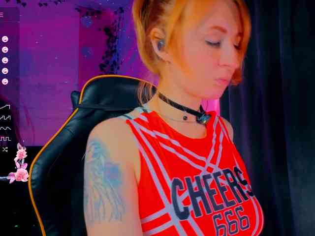 Angel_Eyes webcam
