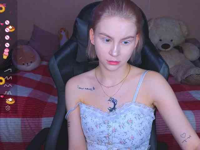 barbieee-doll webcam