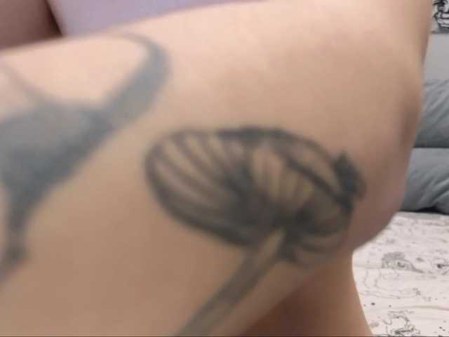 SarahSam's BongaCams show and profile