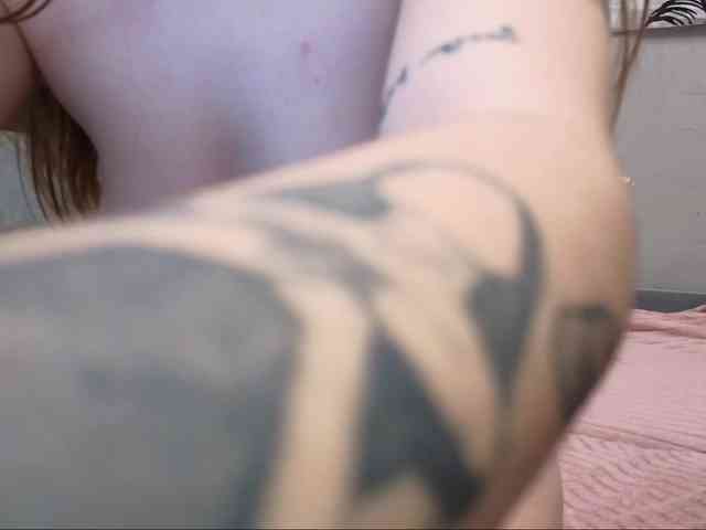 SarahSam webcam