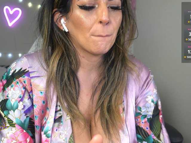 UwUKalieRxUwU's BongaCams show and profile