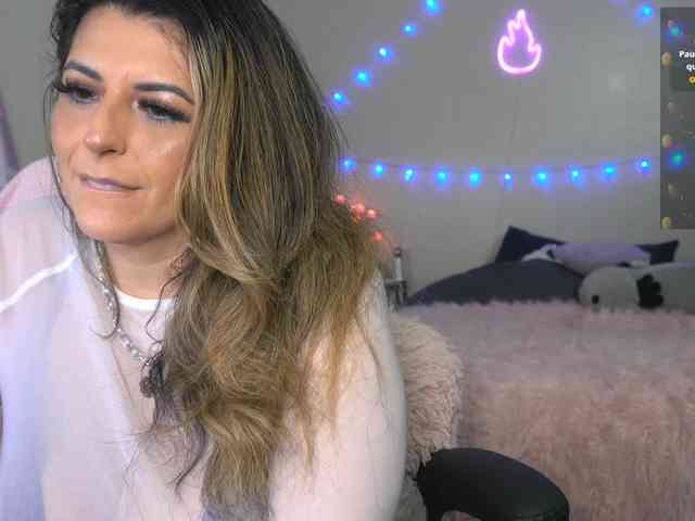 UwUKalieRxUwU webcam