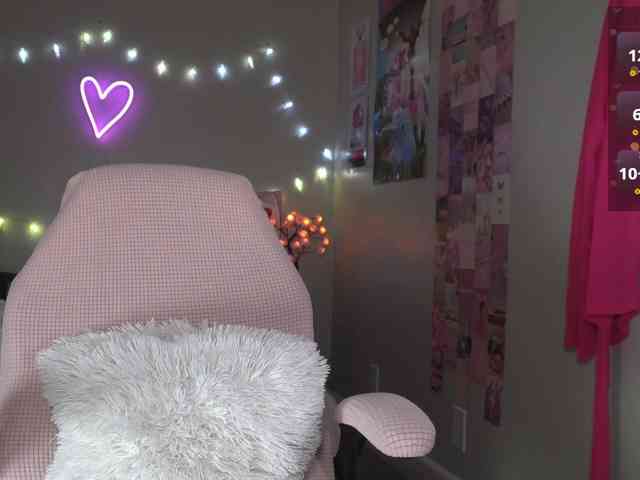 UwUKalieRxUwU webcam