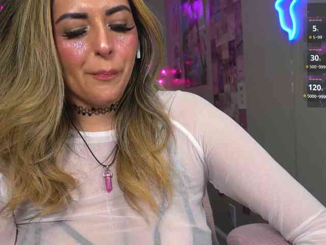 UwUKalieRxUwU webcam