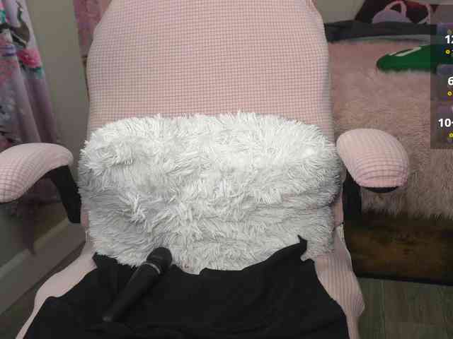 UwUKalieRxUwU webcam