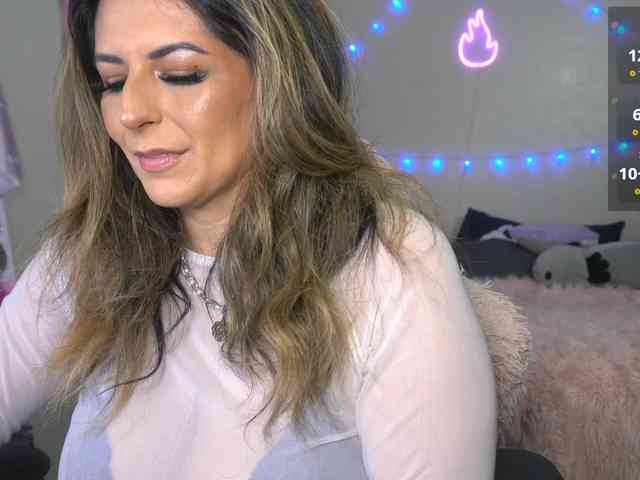 UwUKalieRxUwU webcam