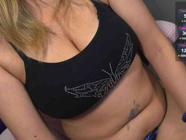 UwUKalieRxUwU webcam