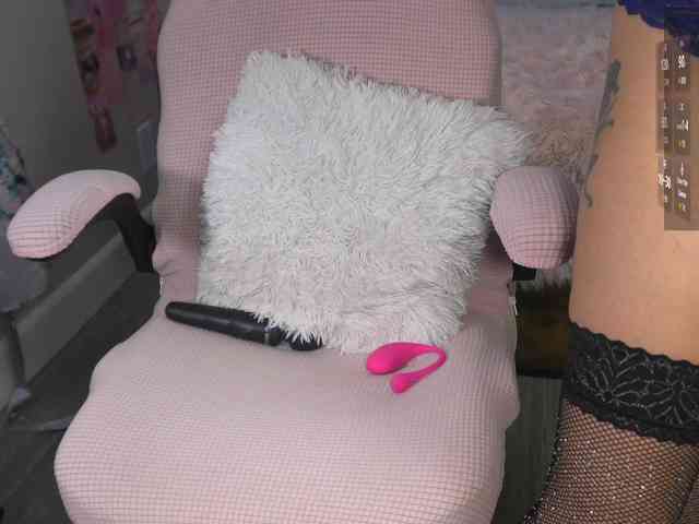 UwUKalieRxUwU webcam