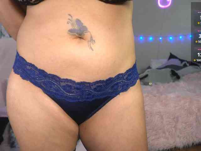 UwUKalieRxUwU webcam