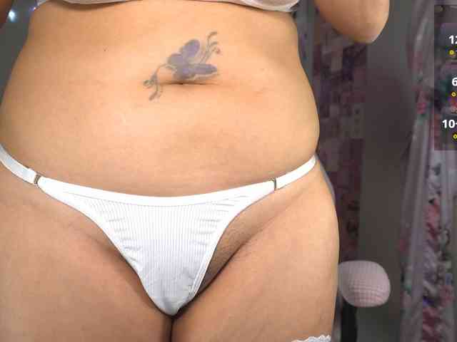 UwUKalieRxUwU webcam