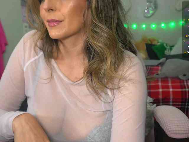 UwUKalieRxUwU webcam