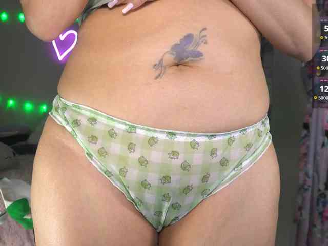 UwUKalieRxUwU webcam