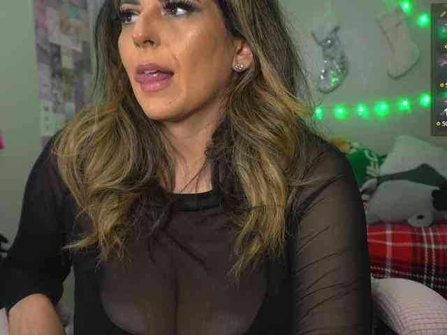 UwUKalieRxUwU webcam