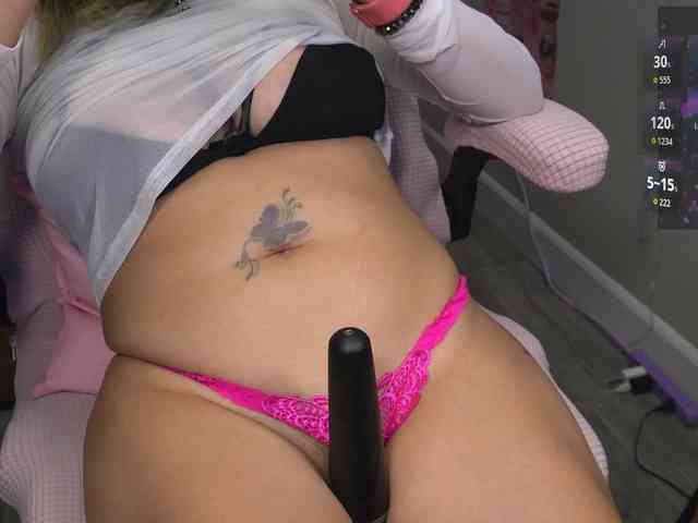 UwUKalieRxUwU webcam