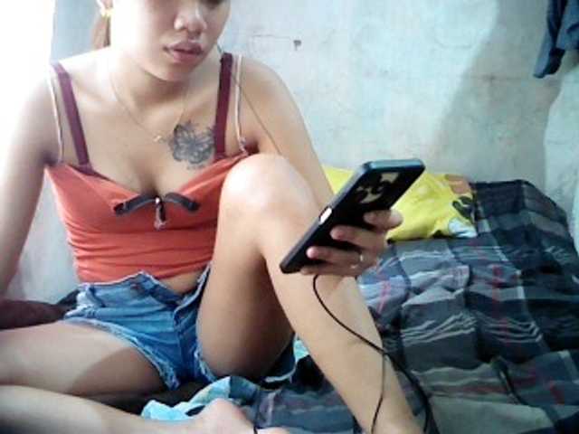  morena-sweet-pinay18 chat room