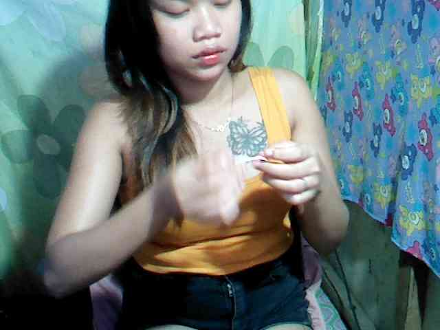 milkytits_hotty20 webcam