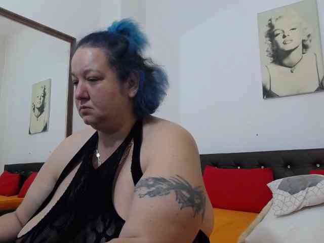 BBWBlackDevon webcam