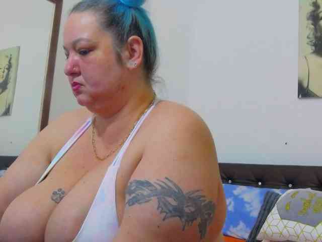 BBWBlackDevon webcam