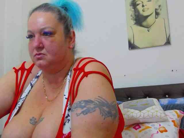 BBWBlackDevon webcam